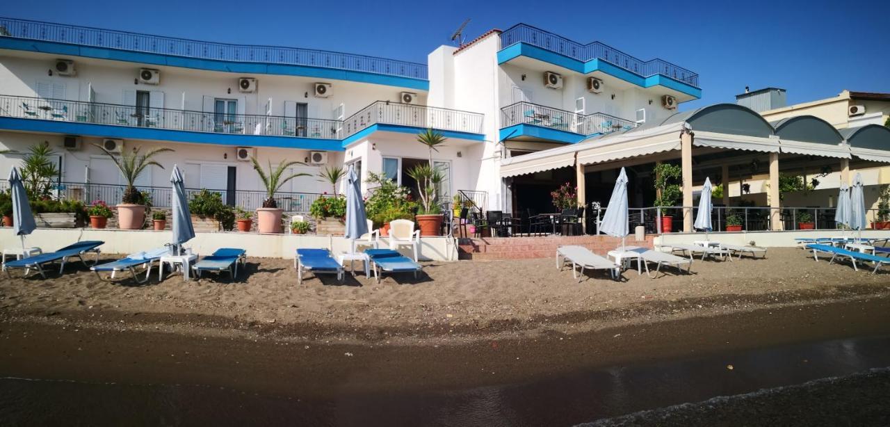 Hotel Artemis Amarynthos